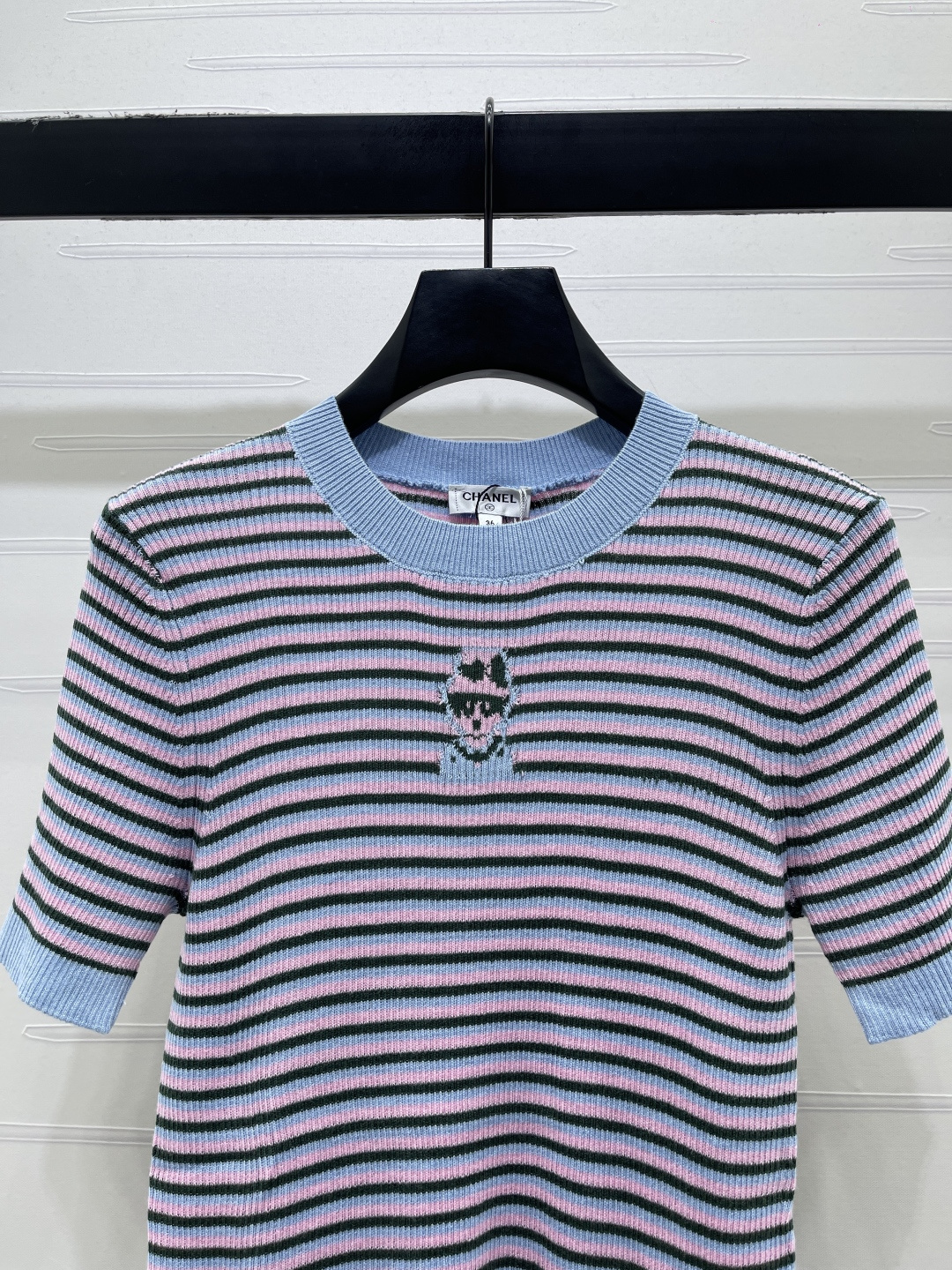 Women's short sleeves